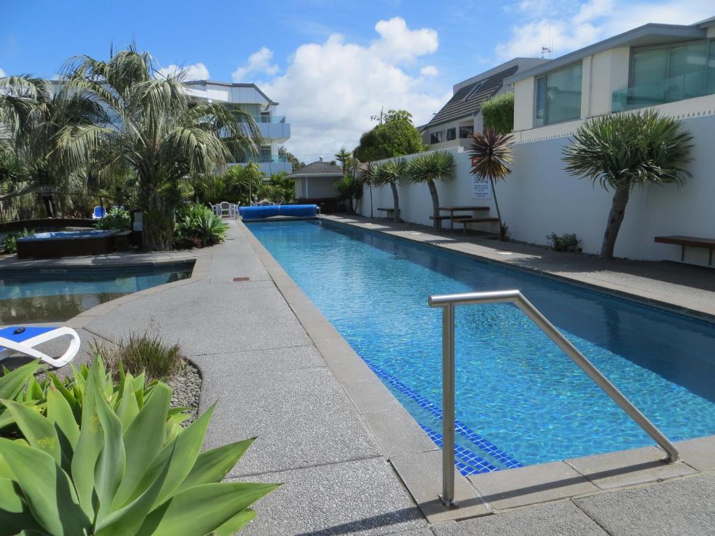 Photo #1 of Cutterscove Resort Apartments in Mount Maunganui, New Zealand