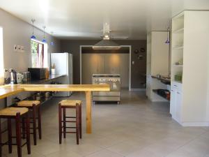 Photo #4 of Hopewell Lodge in Marlborough Sounds, New Zealand