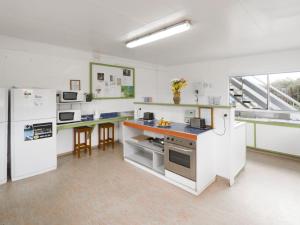 Photo #5 of Cosy Cottage Thermal Holiday Park in Rotorua, New Zealand