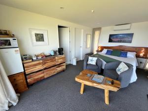 Photo #4 of View With A Room NZ - Boutique Beachfront Accommodation on the Great Coast Road in Barrytown, New Zealand