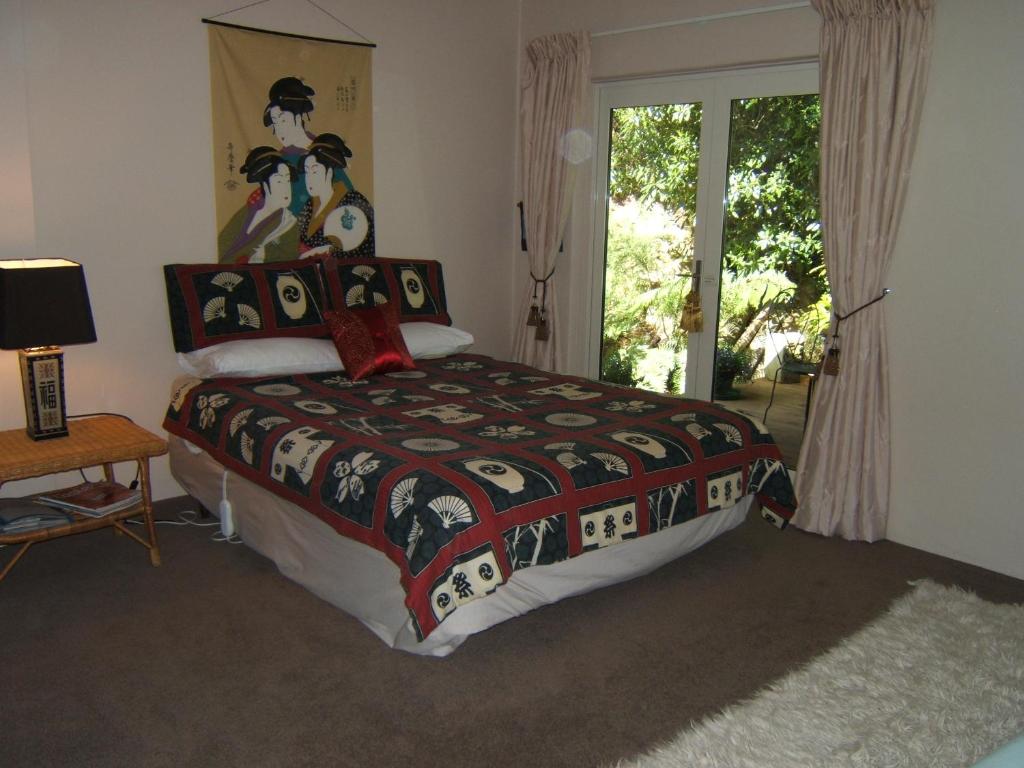 Photo of The Beach House Bed and Breakfast in Tauranga, New Zealand