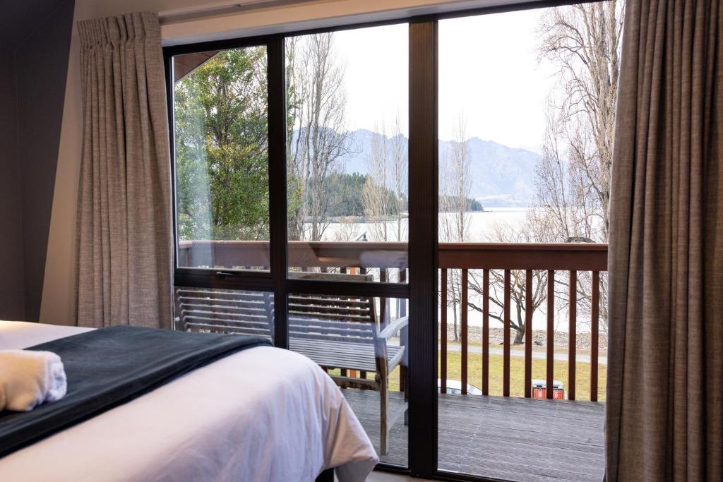 Photo of Haka House Queenstown Lakefront in Queenstown, New Zealand