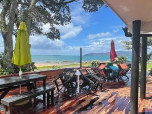 Photo #6 of Driftwood Lodge Beachfront, Cable Bay, Northland in Coopers Beach, New Zealand