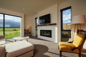 Photo #5 of Glenburn Coastal Retreat in Hapuku, New Zealand