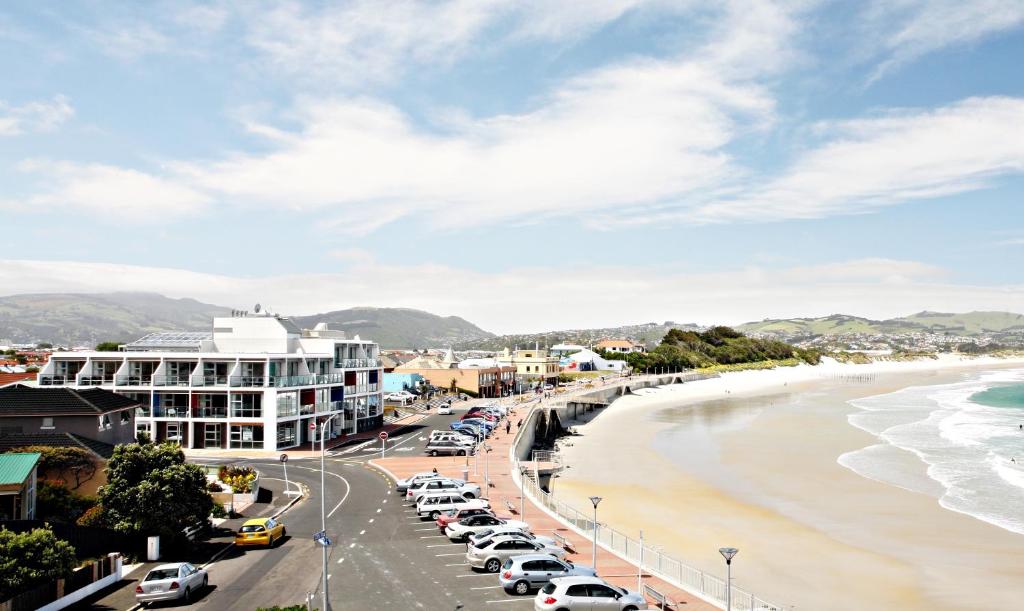 Photo #1 of Hotel St Clair in Dunedin, New Zealand
