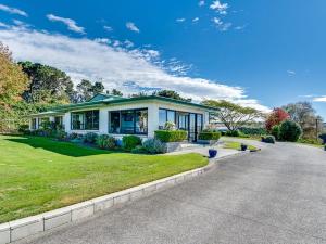 Photo #5 of Tango10 Accommodation - Best views in Hawke's Bay in Napier, New Zealand