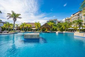 Photo #4 of Modern Apartment - Steps to Puntarena Beach Club & Shops - Marina Overlook - Sleeps 10 in Boca de Río Hato, Panama