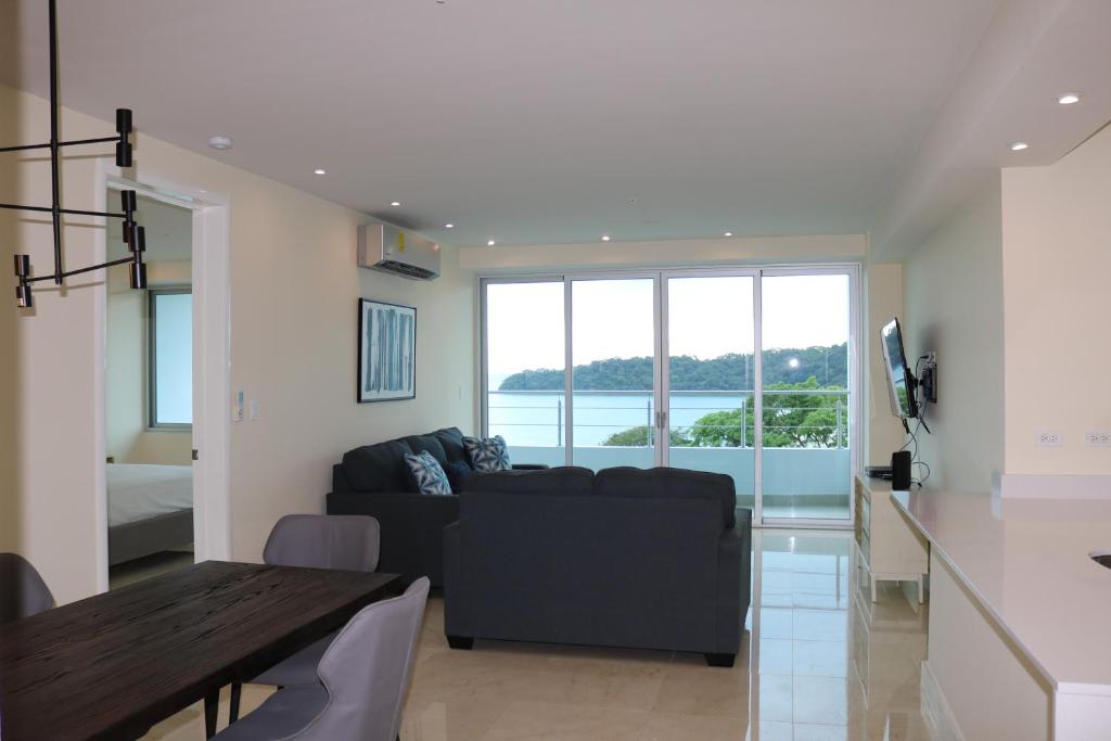 Photo of 6E Floor to Ceiling Oceanview Resort Panama in Arraiján, Panama
