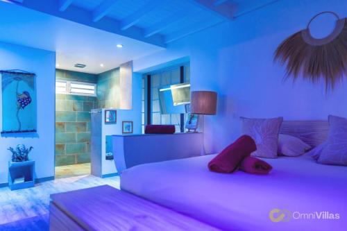 Photo #2 of Luxurious 4BR Villa in French Polynesia, French Polynesia