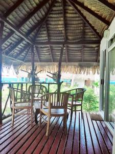 Photo #4 of Raira Lagon in Rangiroa, French Polynesia