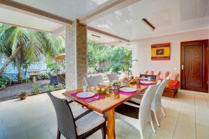 Photo #4 of Tahiti beach house in Arue, French Polynesia