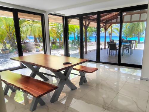 Photo #3 of Blue Lagoon Villa in Rangiroa, French Polynesia