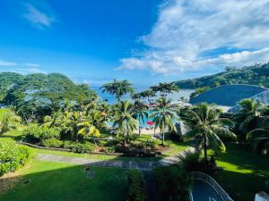 Photo #6 of Coral suite vue sur mer in Arue, French Polynesia