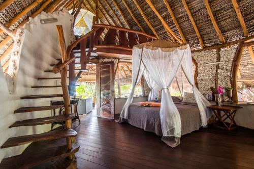 Photo #2 of Ninamu Resort in Tikehau, French Polynesia
