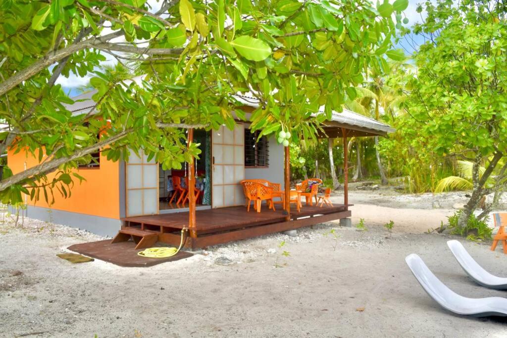 Photo of Hiti Tikehau, the ocean side bungalow in Rangiroa, French Polynesia