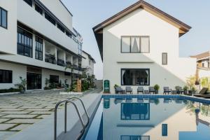 Photo #4 of Bayandati Resort in Morong, Philippines