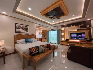 Photo #5 of Luxury Vacation House Oceanfront in Lila, Bohol in Lila, Philippines