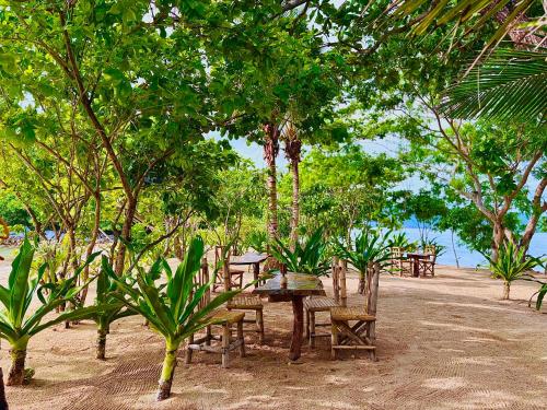 Photo #3 of Dosplaya Ecocamp in El Nido, Philippines