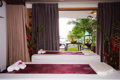 Photo #2 of Infinity Resort in Puerto Galera, Philippines