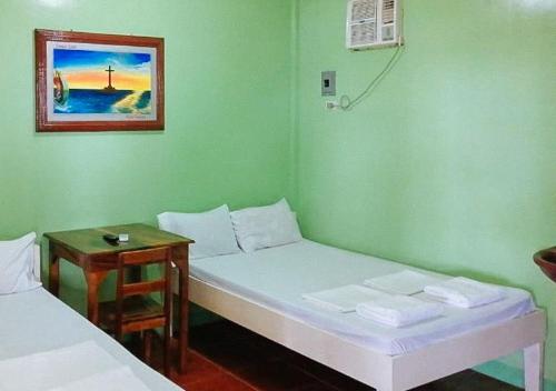 Photo #2 of RedDoorz at July's Haven Seaside Pension Camiguin in Mambajao, Philippines