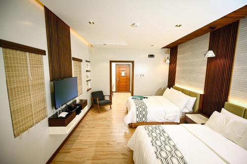Photo #2 of ISORA RESORT Puerto Galera in Puerto Galera, Philippines