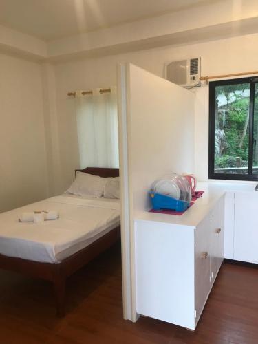 Photo #3 of MLB Beachfront Apartment in Siquijor, Philippines