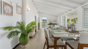 Photo #4 of Danielas Beachfront House in Rincón, Puerto Rico