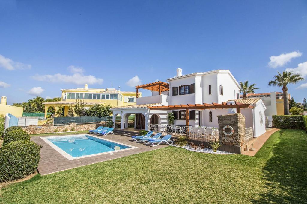 Photo of Villa Magali in Guia, Portugal