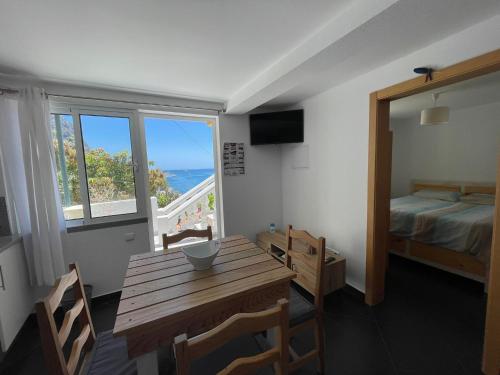 Photo #3 of maktub sunset cottage in Paúl do Mar, Portugal