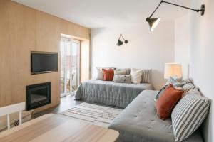Photo #5 of Mare Cheia: Beach and Surf Apartment 2 in Atouguia da Baleia, Portugal