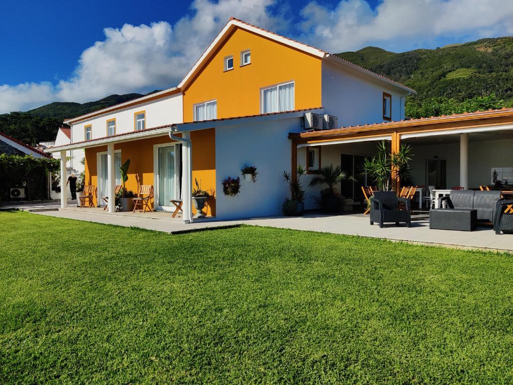 Photo of Casa d'Avó Guesthouse and Apartment in Urzelina, Portugal