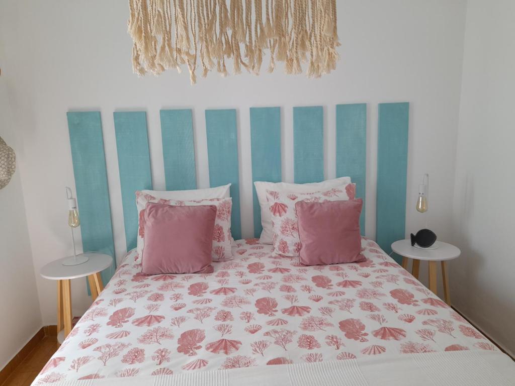 Photo of Carlo's Beach Guest House in Odeceixe, Portugal