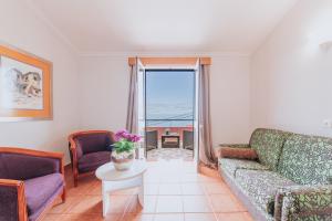 Photo #5 of Villa Amore Accommodation in Calheta, Portugal