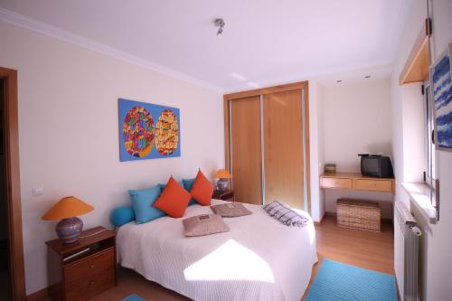 Photo #2 of Casa da Palmeira Beach Apartment in Calheta, Portugal
