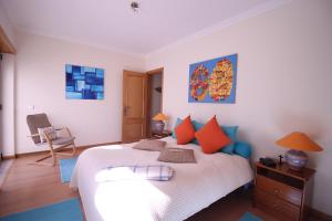 Photo #6 of Casa da Palmeira Beach Apartment in Calheta, Portugal