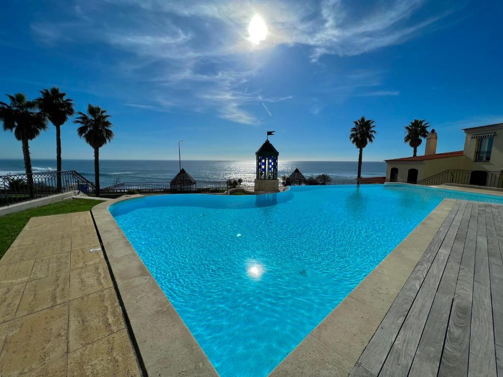 Photo of Lux Cascais Ocean View in Parede, Portugal
