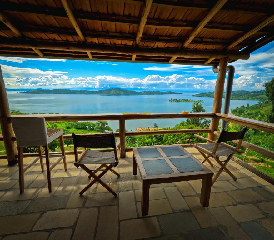 Photo of Umutuzo Lodge Kivu Lake in Bigabiro, Seychelles