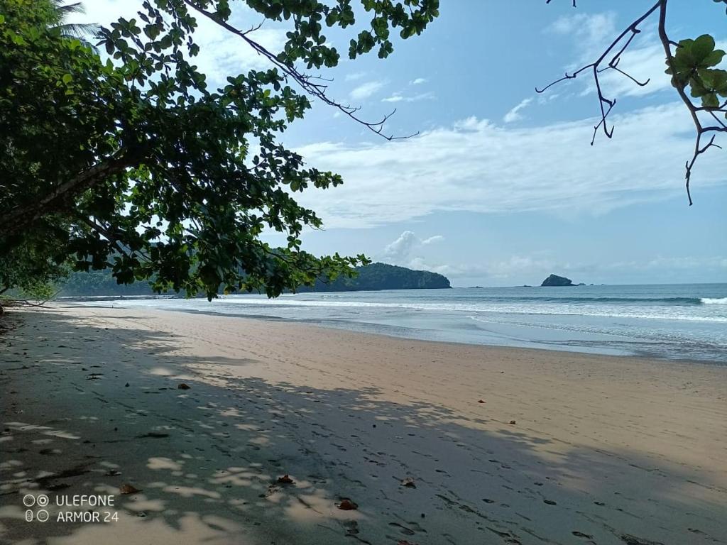 Photo of Hotel Campismo Praia Grande in São Tomé, Sao Tome and Principe