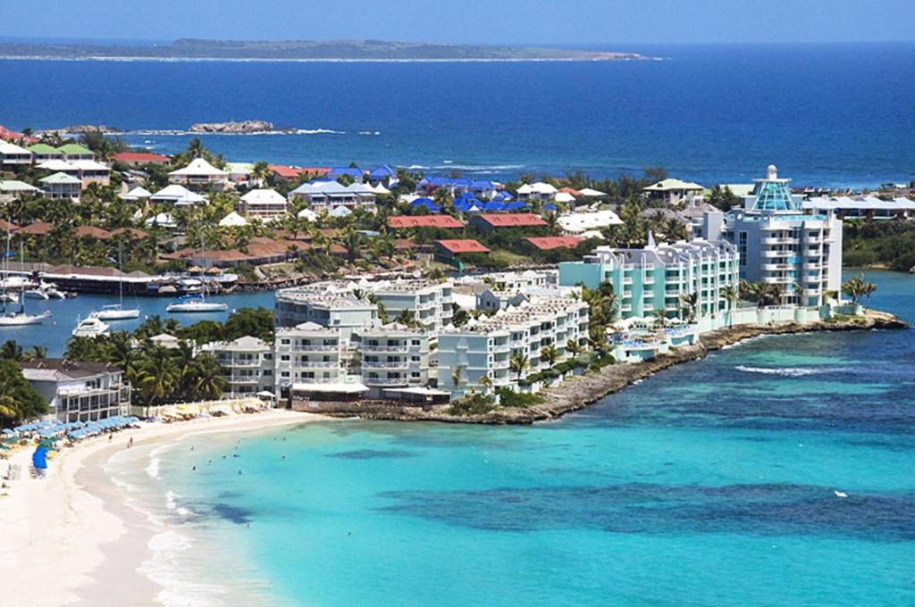 Photo of Oyster Bay Beach Resort in Upper Princes Quarter, Sint Maarten