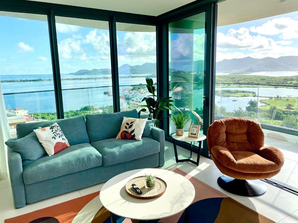Photo of Gorgeous 2 bedroom, 17th floor, with breathtaking view, Fourteen at Mullet Bay in Cupecoy, Sint Maarten