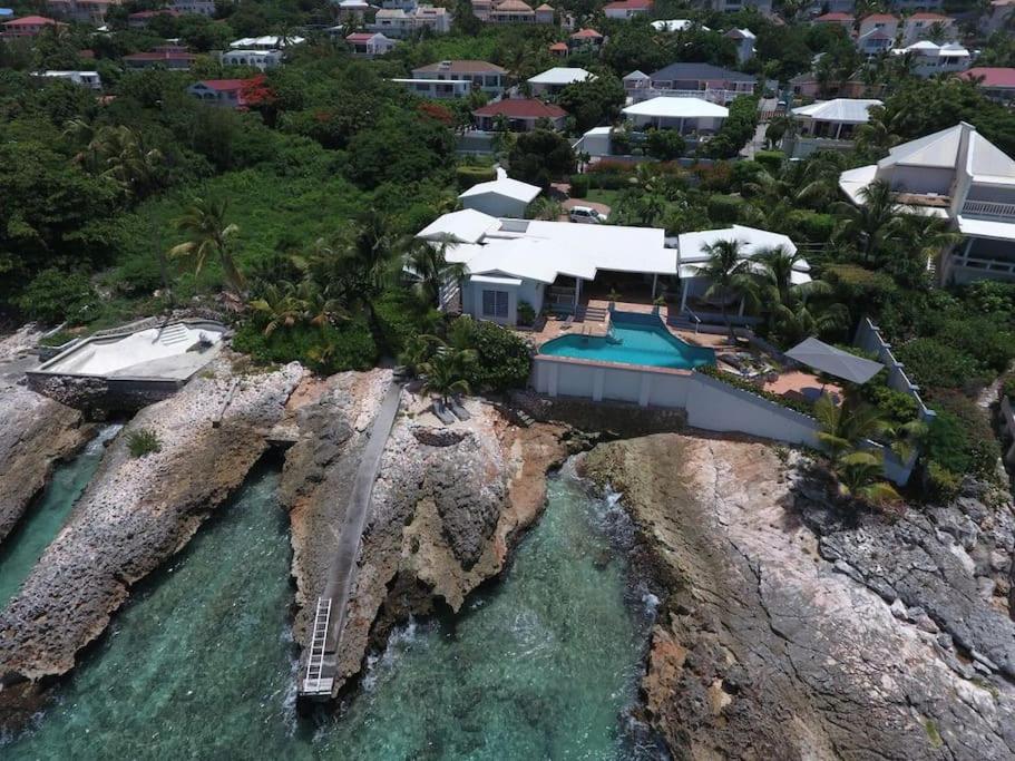 Photo #1 of Ocean front villa, pool, private ocean snorkeling in Simpson Bay, Sint Maarten