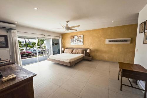 Photo #2 of Cupecoy Beach Club Condo in Lowlands, Sint Maarten