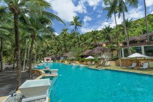 Photo #4 of Andaman White Beach Resort - SHA Plus in Tambon Sakoo, Thailand