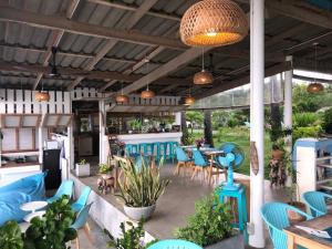 Photo #5 of Le Petit Saint Tropez in Nakhon Si Thammarat, Thailand