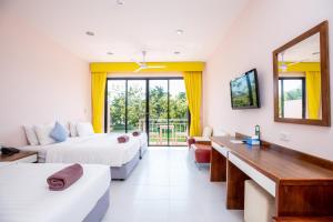 Photo #5 of Xanadu Beach Resort in Bang Lamung District, Thailand