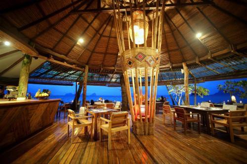Photo #3 of Thapwarin Resort - Green Hotel in Tambon Ko Lanta Yai, Thailand