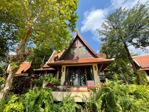 Photo #2 of Chivapuri Beach Resort in Koh Chang Tai, Thailand