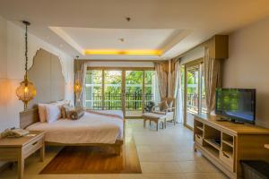 Photo #6 of Ravindra Beach Resort & Spa - SHA Extra Plus in Tambon Na Chom Thian, Thailand