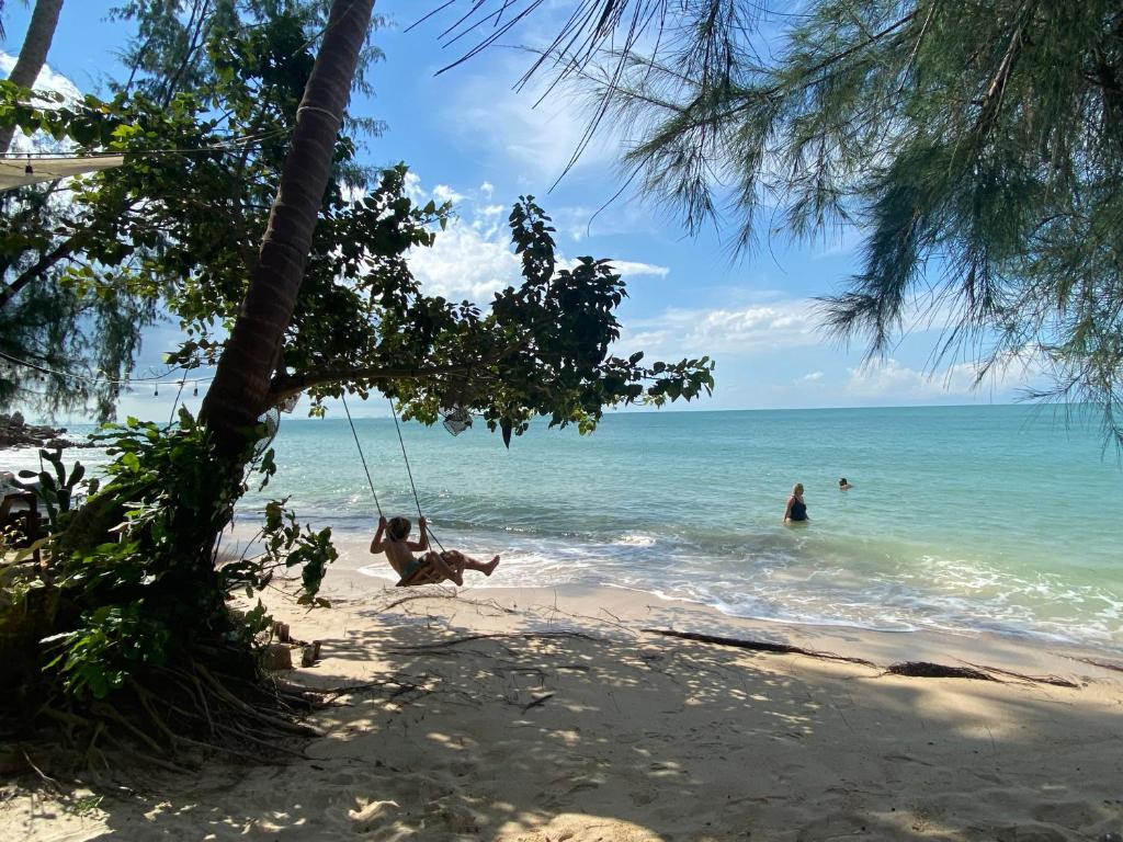 Photo #1 of Secret Beach Bungalows in Ko Pha ngan, Thailand