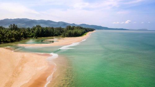 Photo #3 of Devasom Khao Lak Beach Resort & Villas in Khuekkhak, Thailand